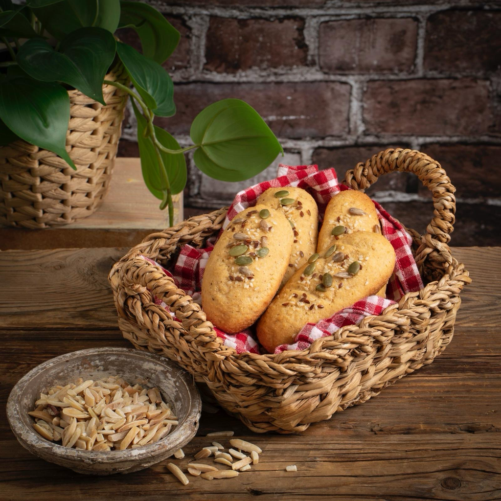 باجيت اللوز